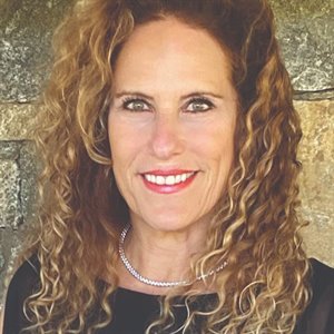 Julie Rosenblum-Karmia
